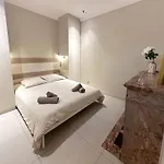 Le Flandrin Large Apartment In Paris 16Th